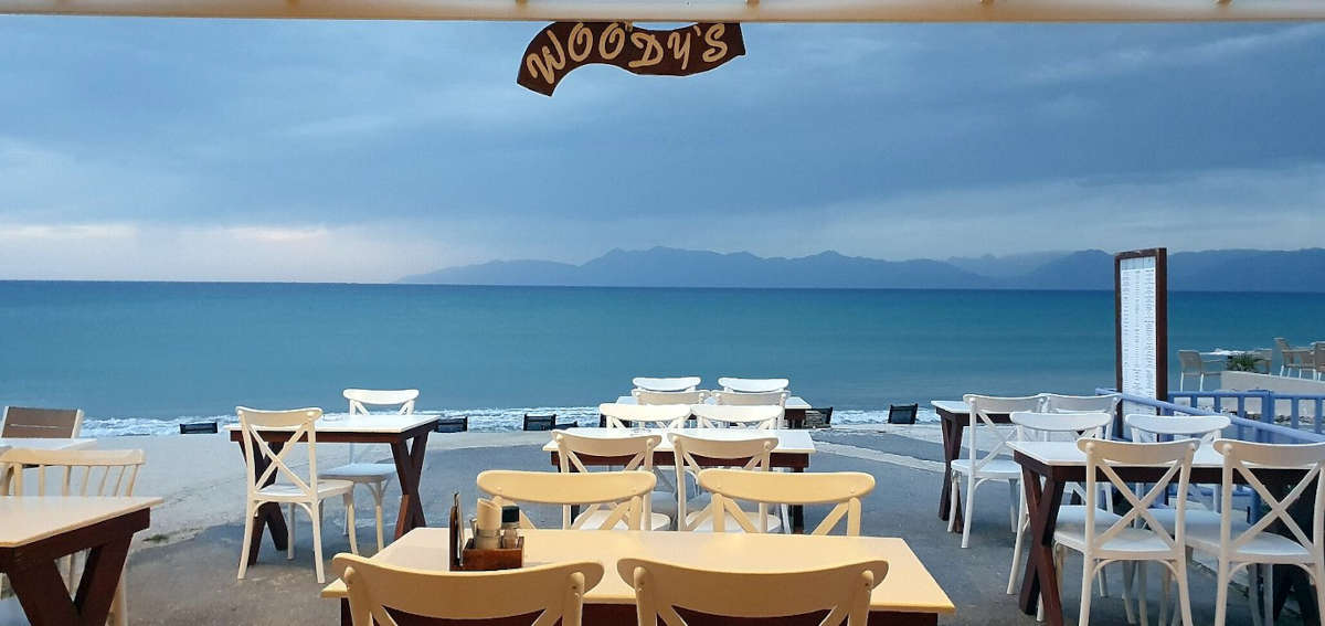 Woody's Cafe Bar Restaurant at Acharavi Beach in Corfu